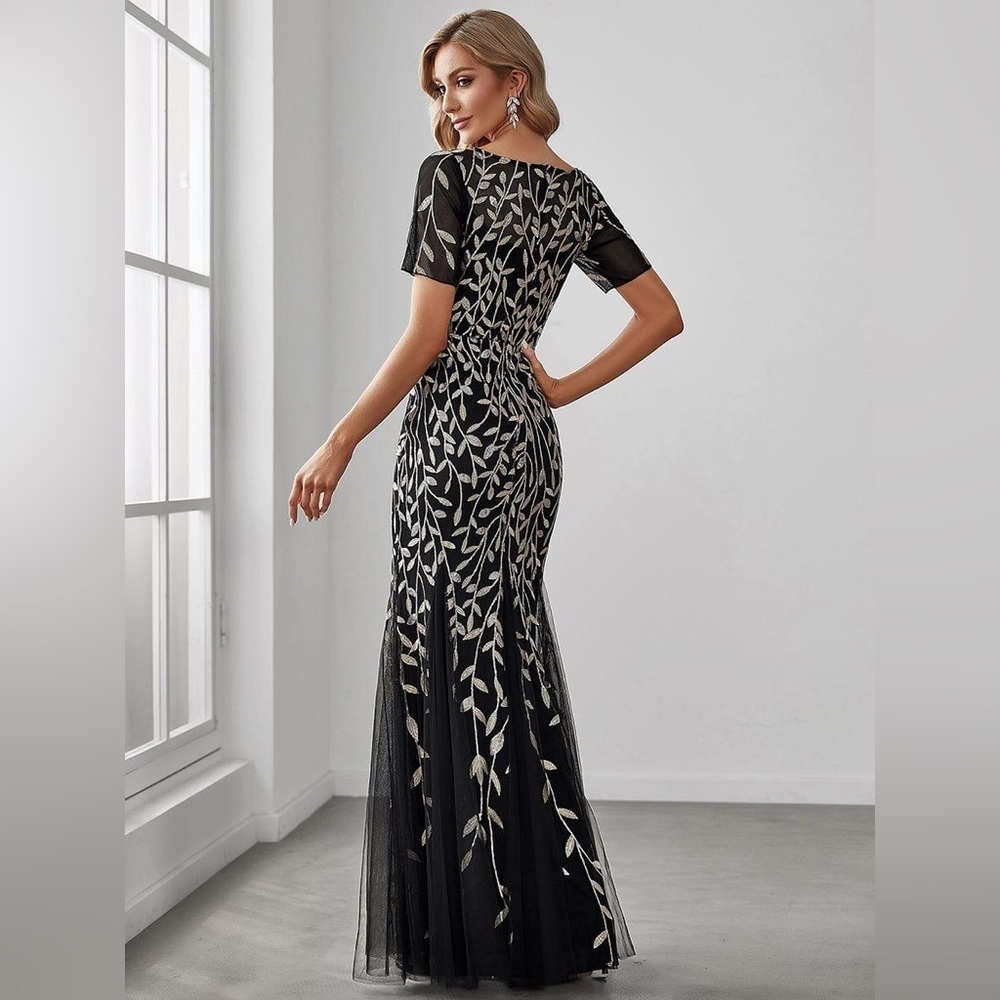 🆕 Floral Sequin Print Maxi Long Fishtail Formal Dresses With Half Sleeve - Picture 2 of 3